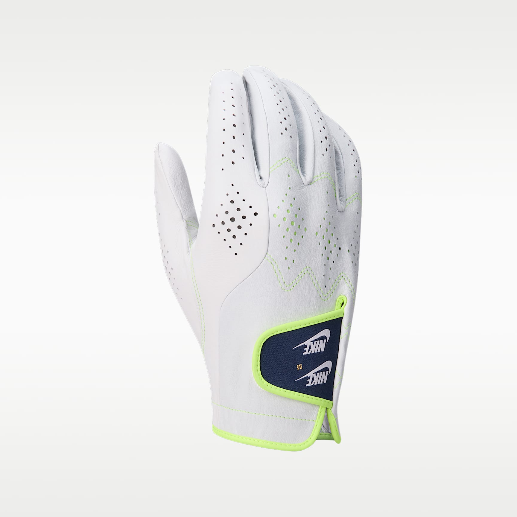 NIKE GOLF ナイキゴルフ CT7812-100 /US9／27cm Nike Tour Classic 4 Men's Golf Glove (Right Regular). Nike.com
